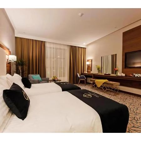 Sunday Emerald Hotel Jeddah Eksteriør billede