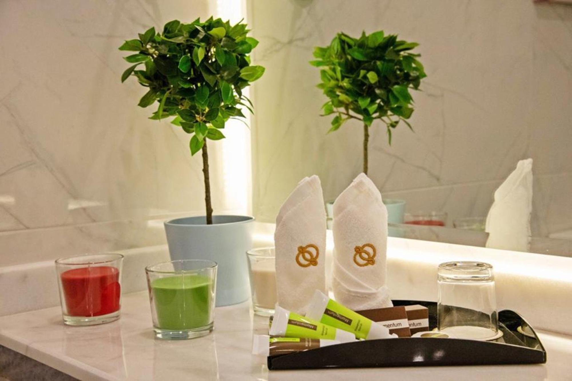 Sunday Emerald Hotel Jeddah Eksteriør billede