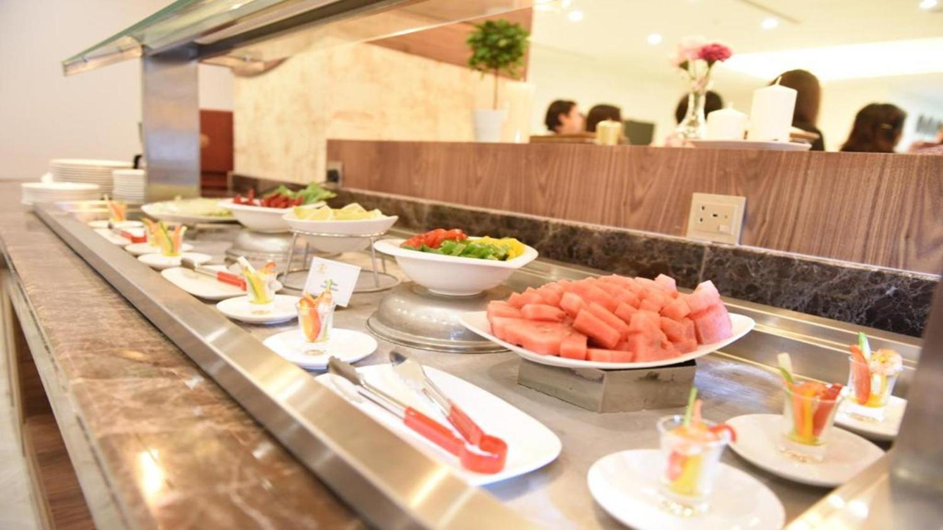 Sunday Emerald Hotel Jeddah Eksteriør billede