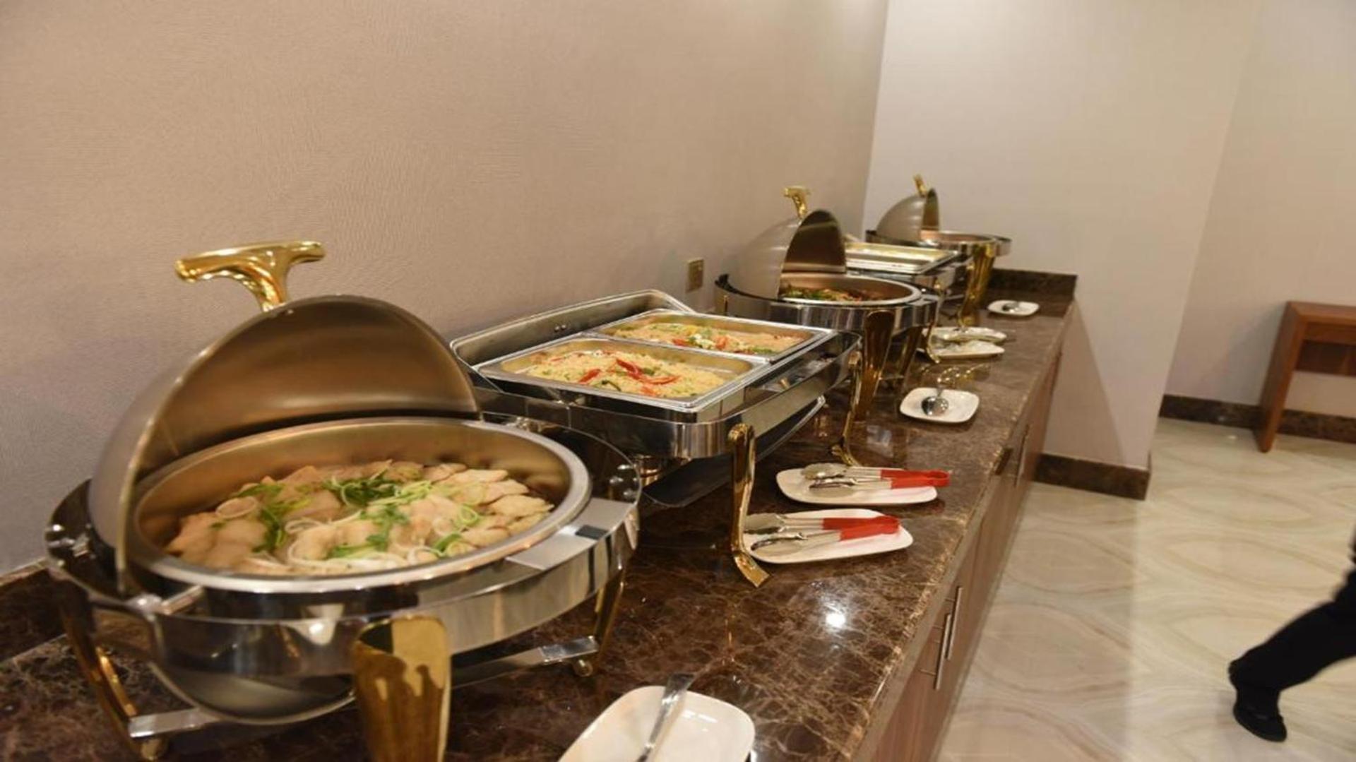 Sunday Emerald Hotel Jeddah Eksteriør billede
