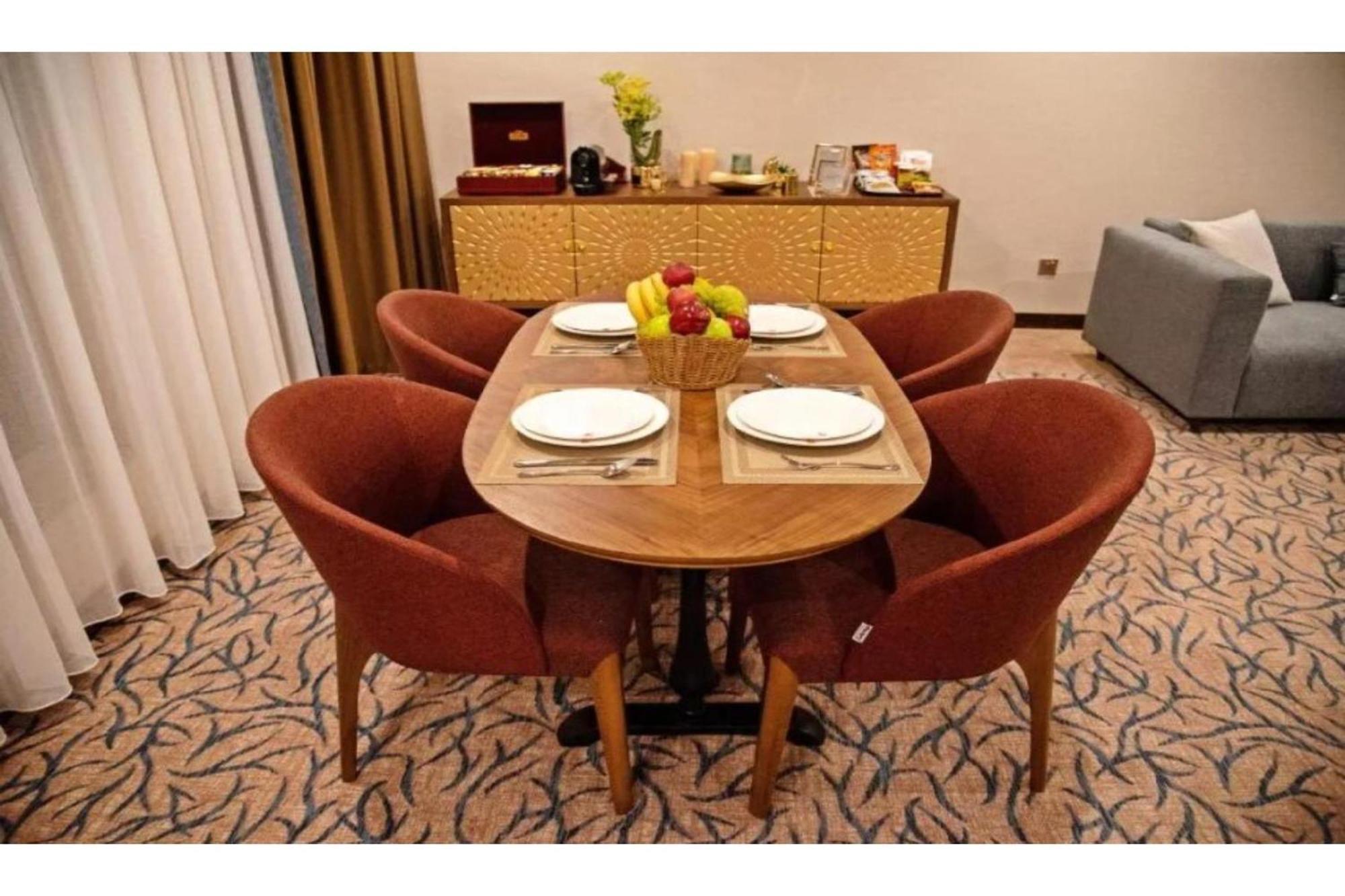 Sunday Emerald Hotel Jeddah Eksteriør billede